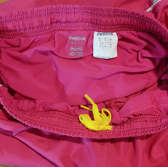 🌟 Reebok Running Shorts - Picture 5 of 5